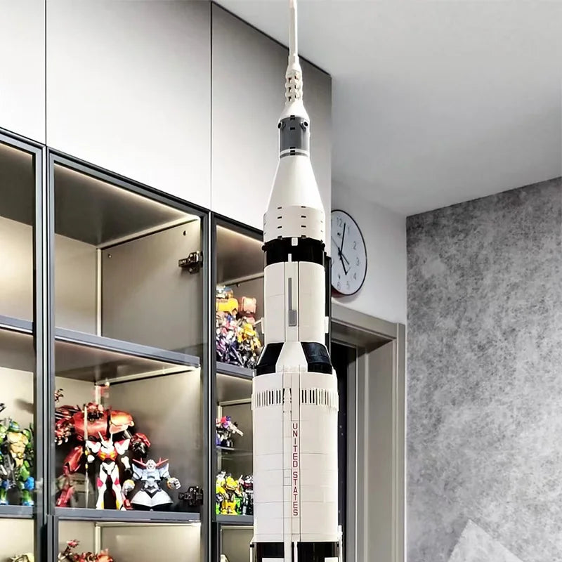 Classic Model The Apollo Saturn V Launch Vehicle Rocket And Launch Pad Fit 21309 92176 Building Blocks Kid Education Toys Gifts